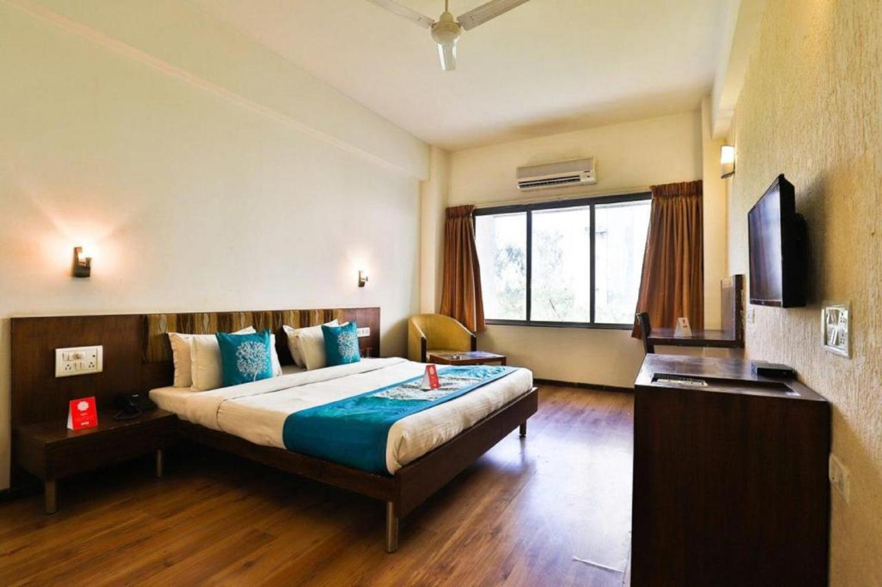 Hotel President Inn By Sky Stays Gandhinagar Exterior foto